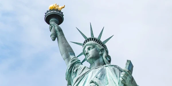 Hwang Law Group, Las Vegas Immigration Attorney, for visas, green cards, citizenship, & more. Hwang Law Group | Las Vegas Immigration Attorney | Image of the statue of liberty